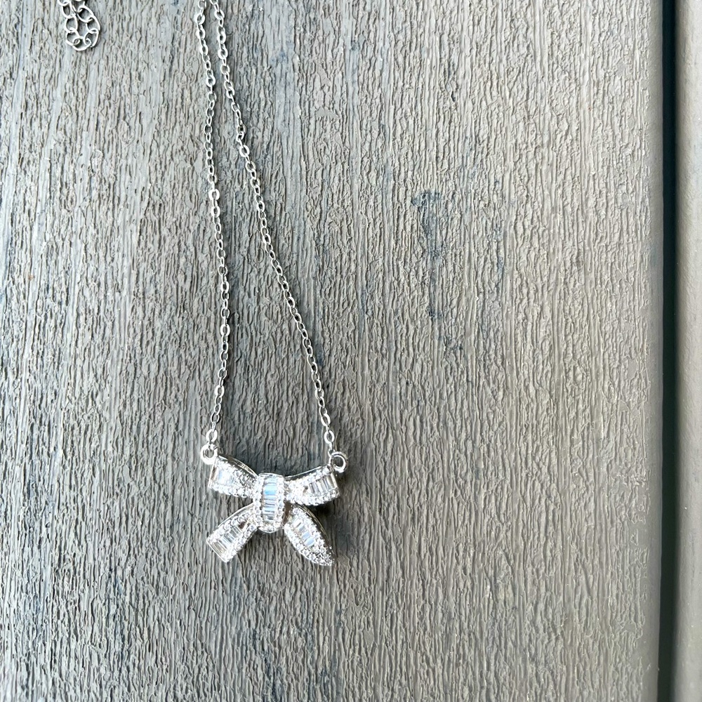 925 silver bow necklace sparkly cubic zirconia